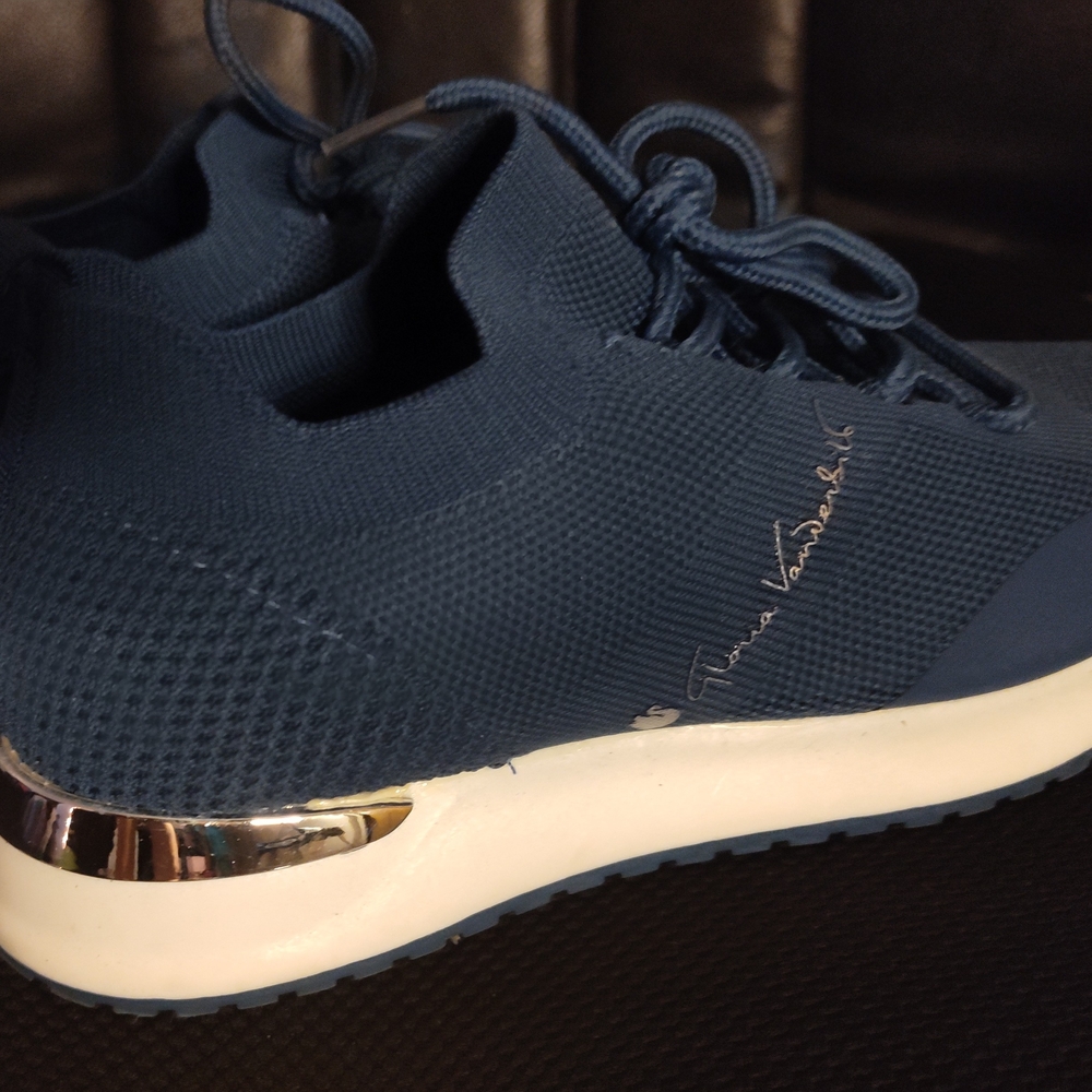 Gloria Vanderbilt Navy Knit Slip-On Sneakers with Metallic Trim